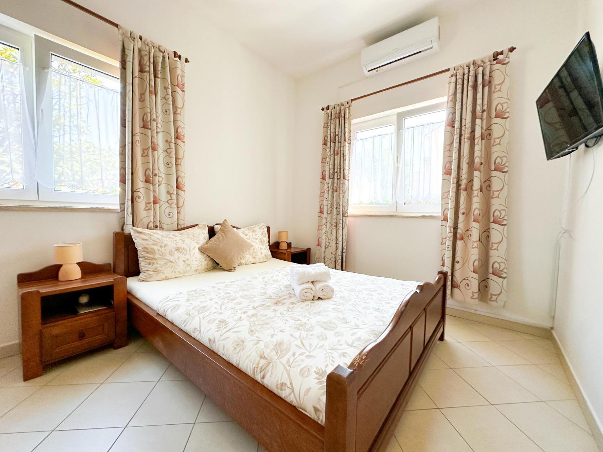 Sunside Apartments Пула Екстер'єр фото