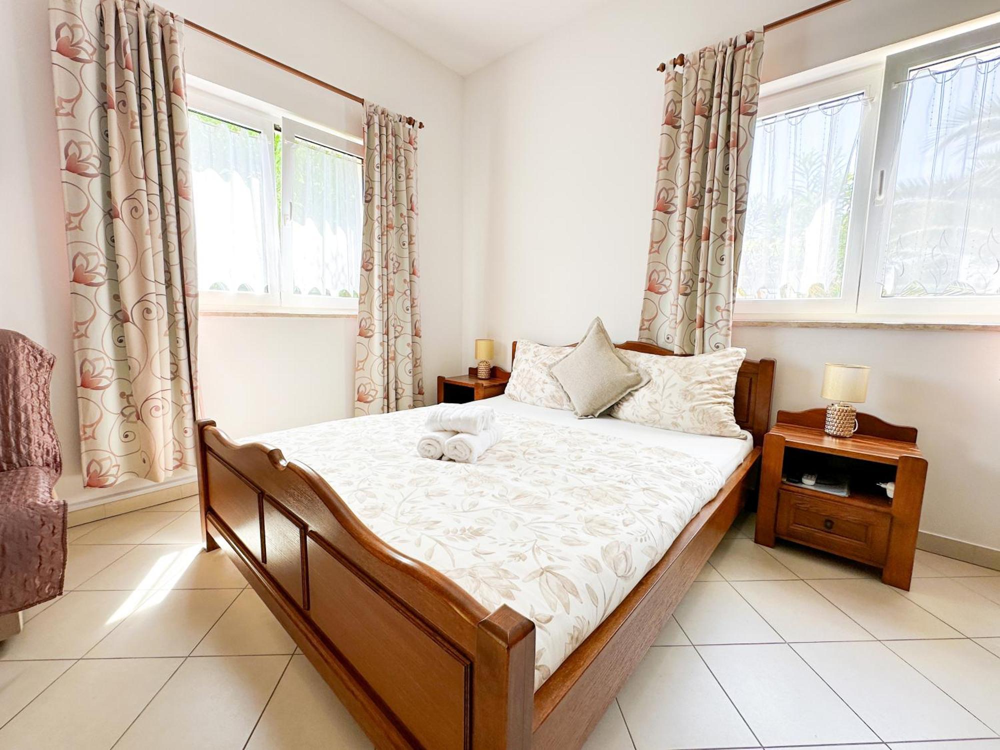 Sunside Apartments Пула Екстер'єр фото